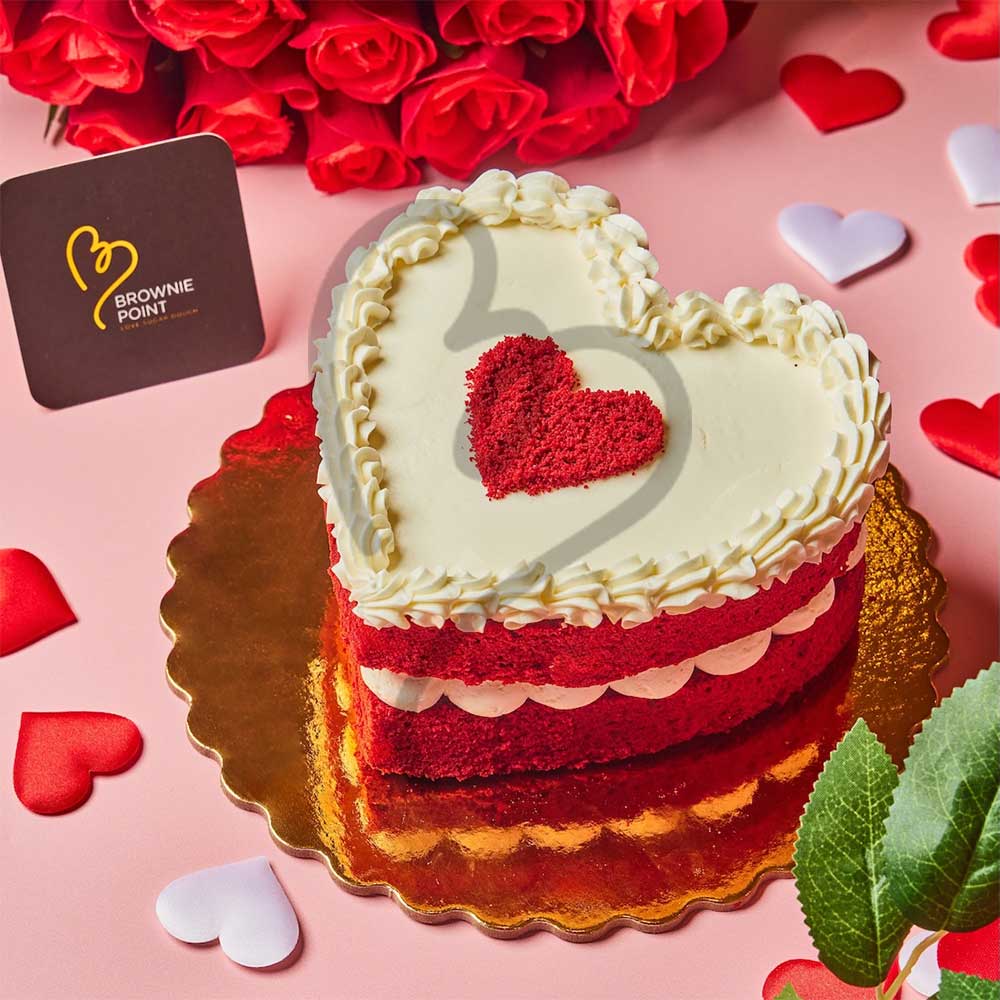 Velvet Heart Cake 1 Kg