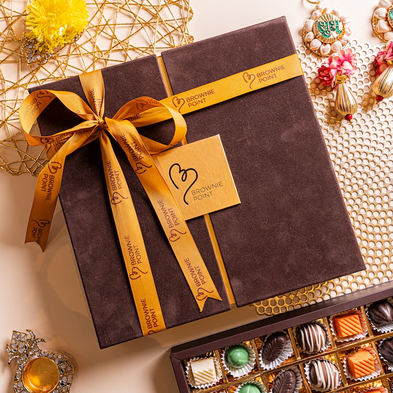 LUXURY SUEDE BOX OF 36