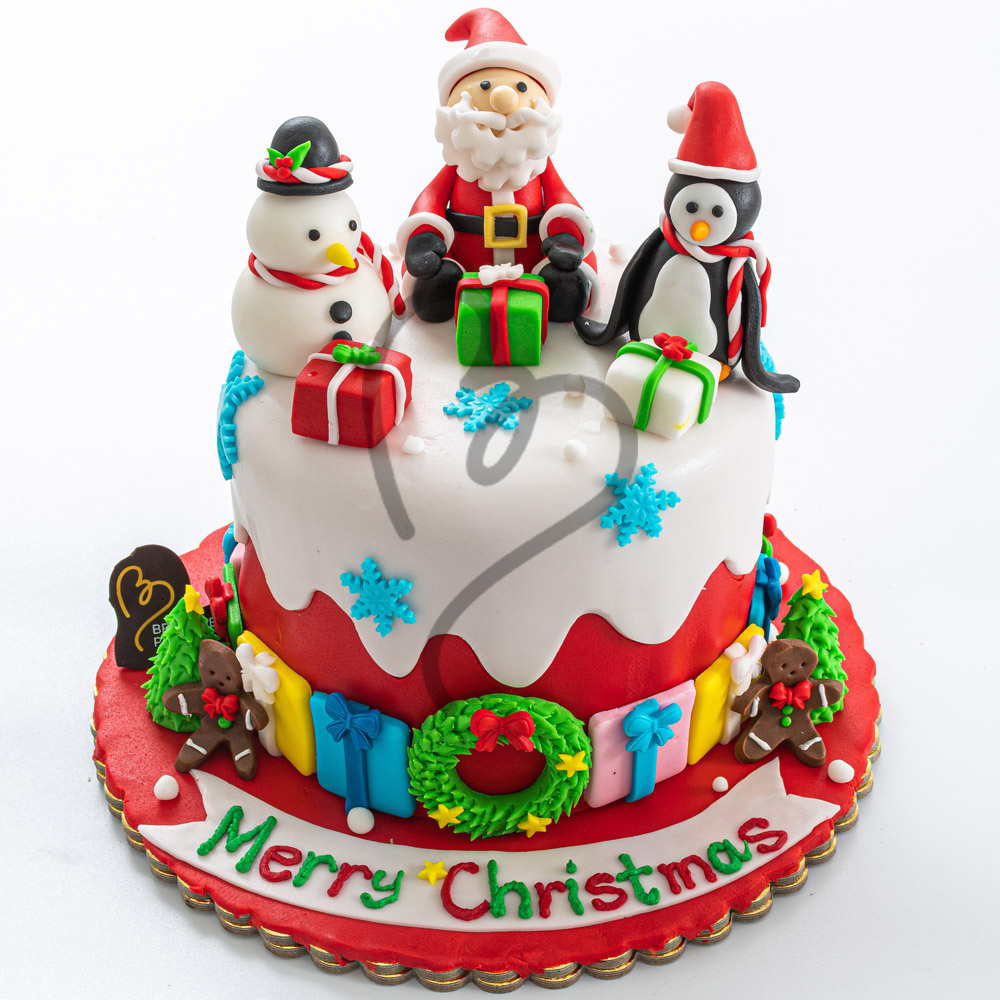 Christmas Carnival Cake (1.5 Kg)