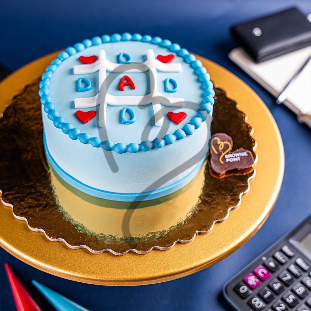 DAD Tic Tac Toe Cake